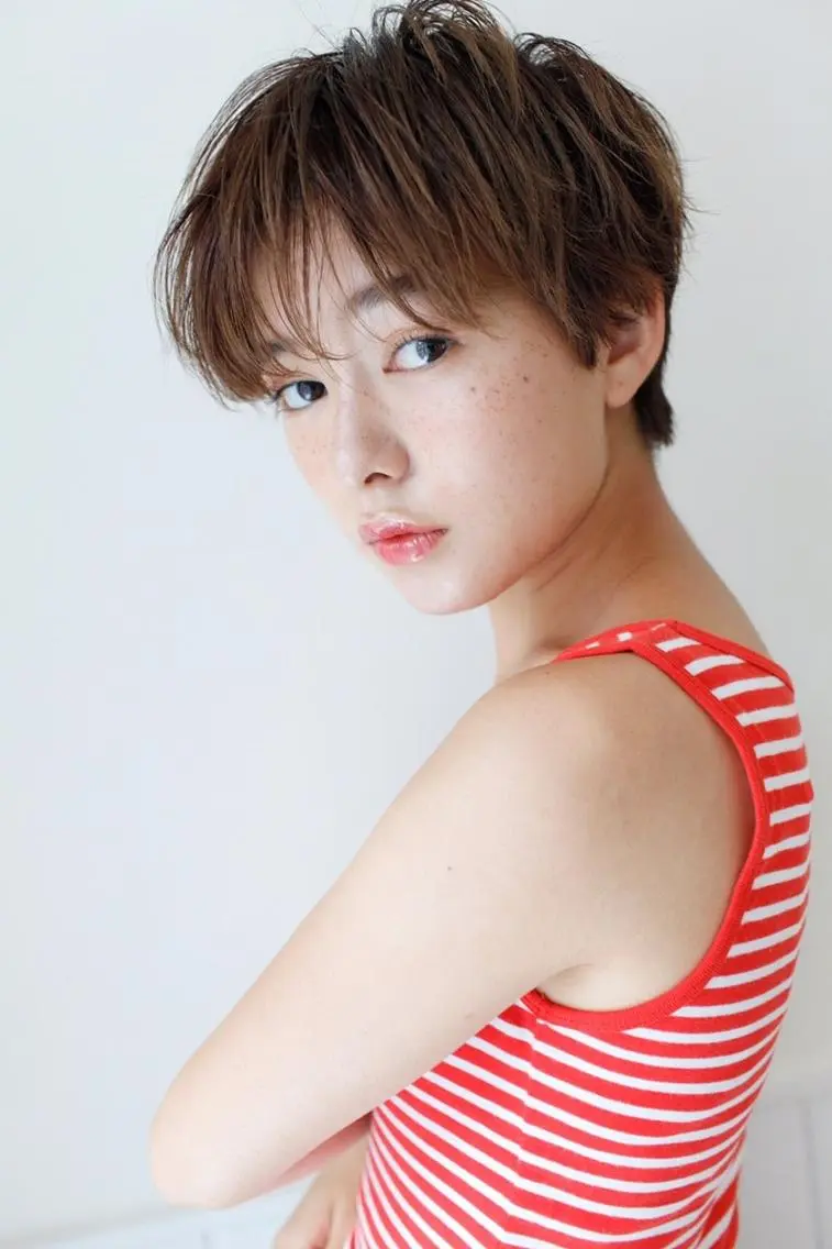 ミディアム カラー マツエク・マツパ 横浜Bob美容師🤎 ERINAのヘアスタイル