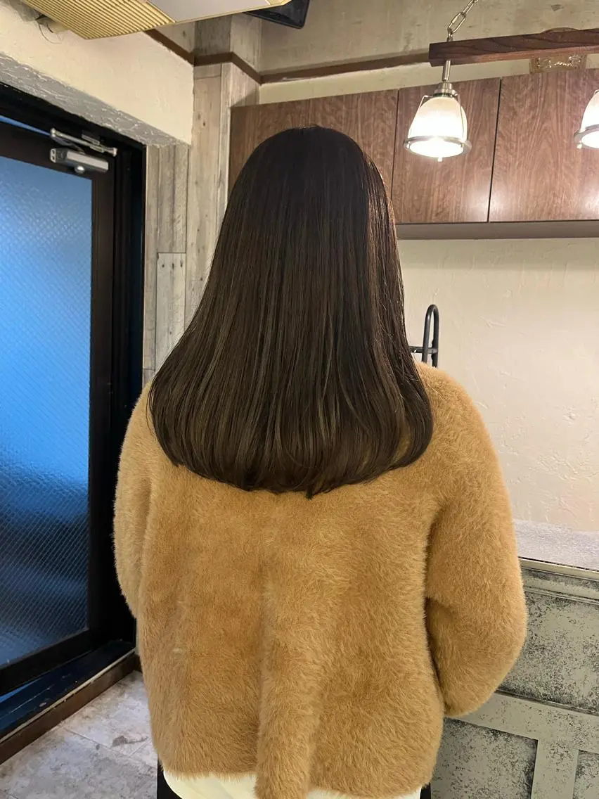 セミロング カラー カット ヘアカラー トリートメント MAYU 💚森下のヘアスタイル