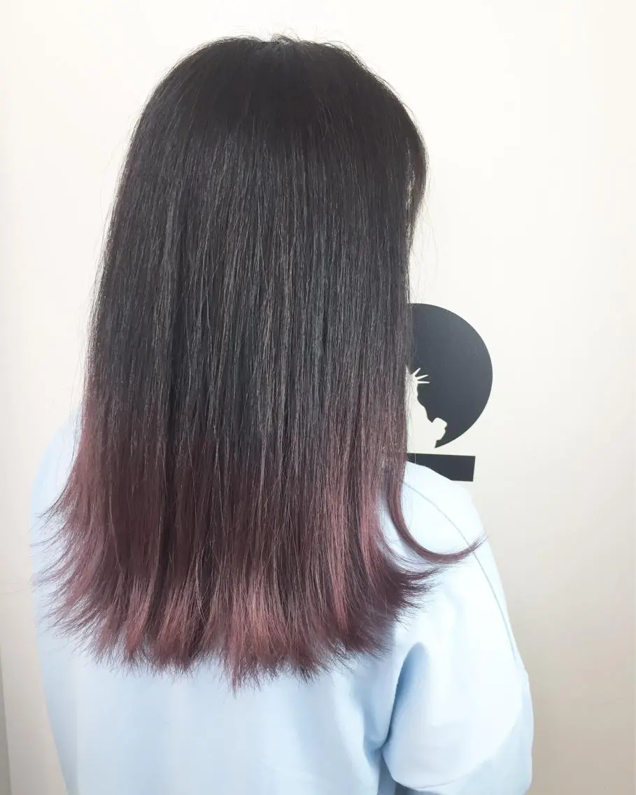 ミディアム カラー 黒髪 グラデーションカラー バイオレットカラー ✂️小顔カット✂️ 山本有紀のヘアスタイル
