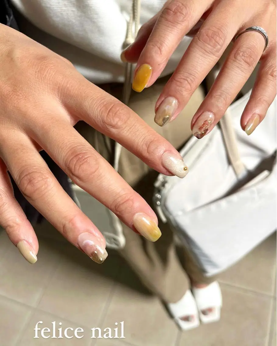ネイル ジェルネイル マグネットネイル ニュアンスネイル オフィスネイル パラジェル felice nailのネイルデザイン