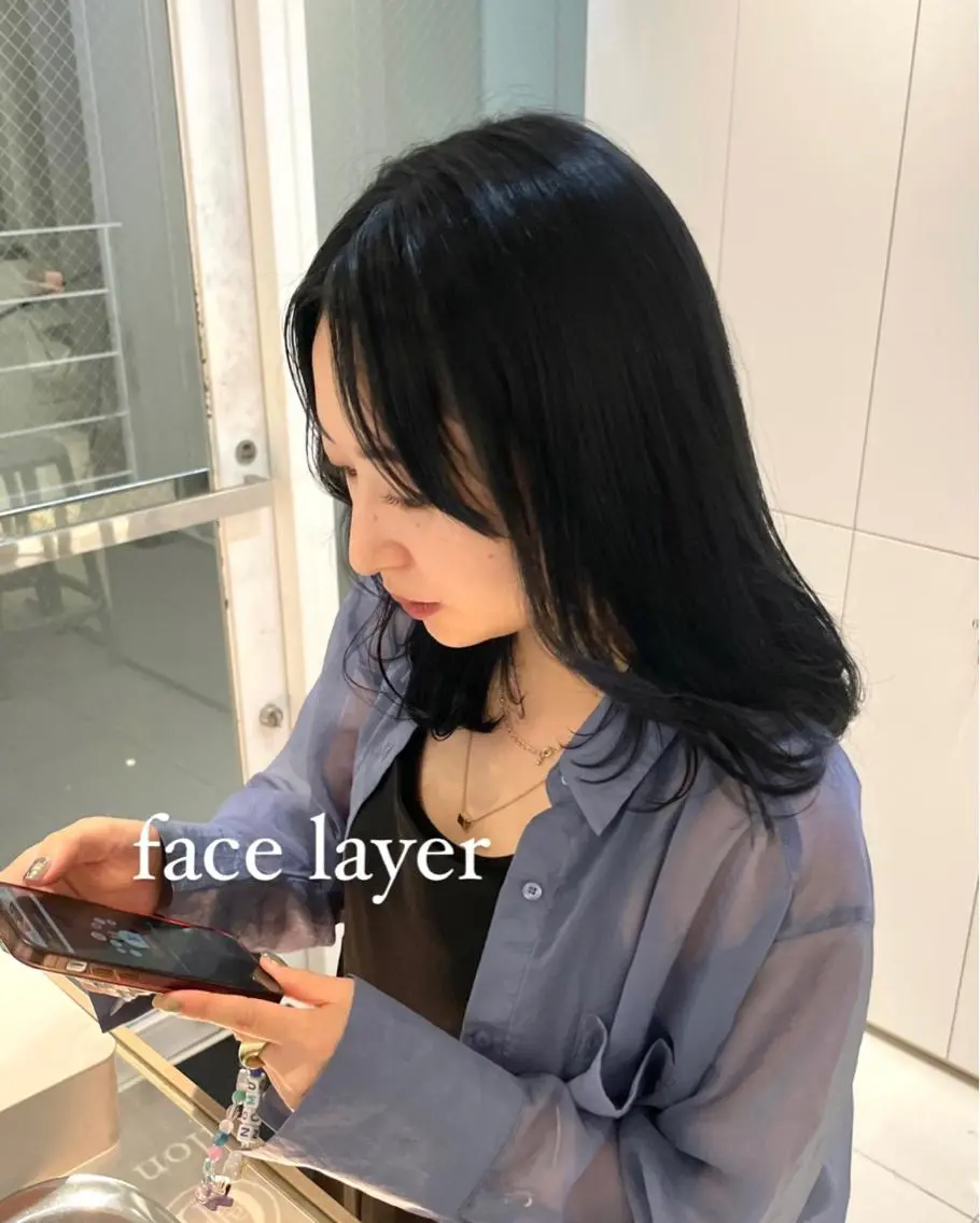 ロング 顔まわりレイヤー 顔周りカット レイヤーカット ツヤ髪/透け感ヘア 💎Nokaのヘアスタイル