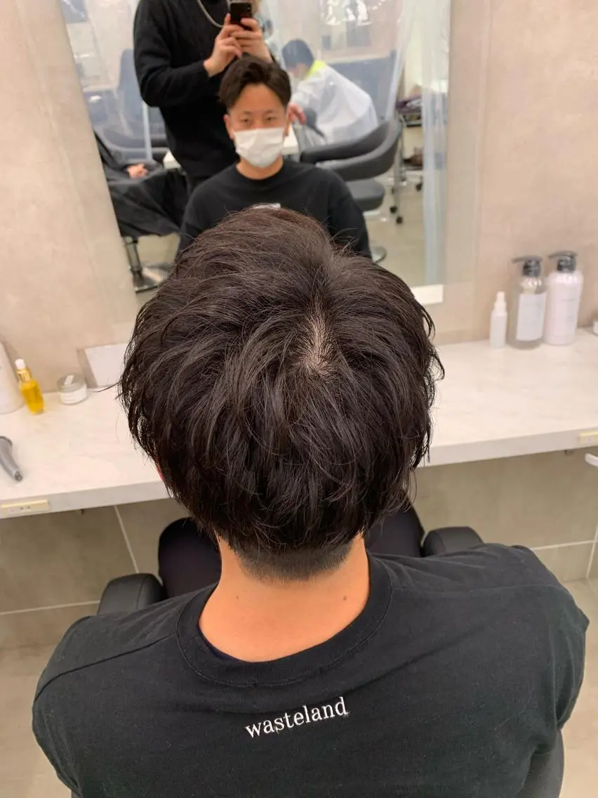 ショート カラー パーマ メンズ メンズパーマ特化 TAIGAのヘアスタイル
