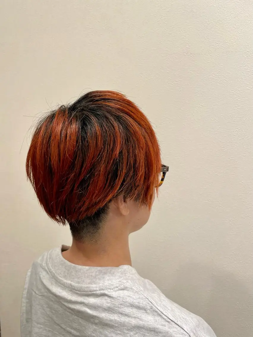 ショート カラー 奈良 明日香のヘアスタイル