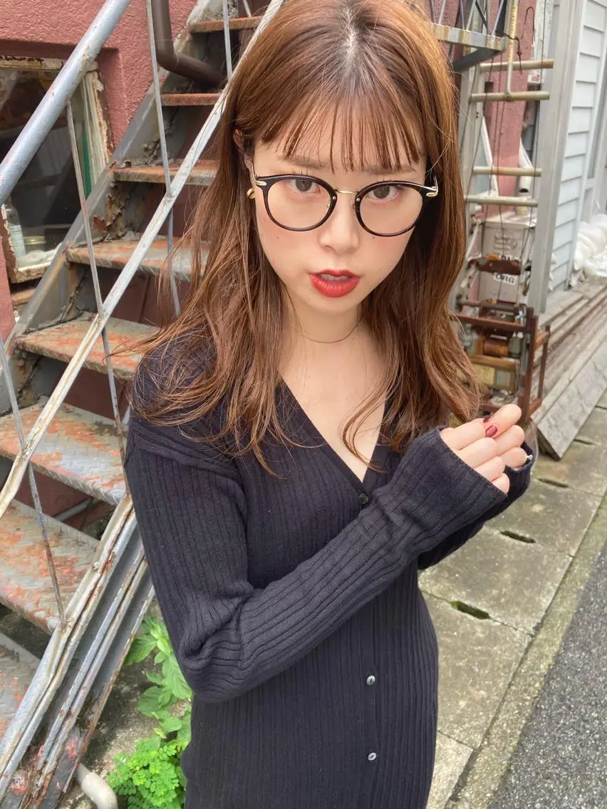 ミディアム カラー カット 畑中康志 美髪矯正/ハイトーンのヘアスタイル