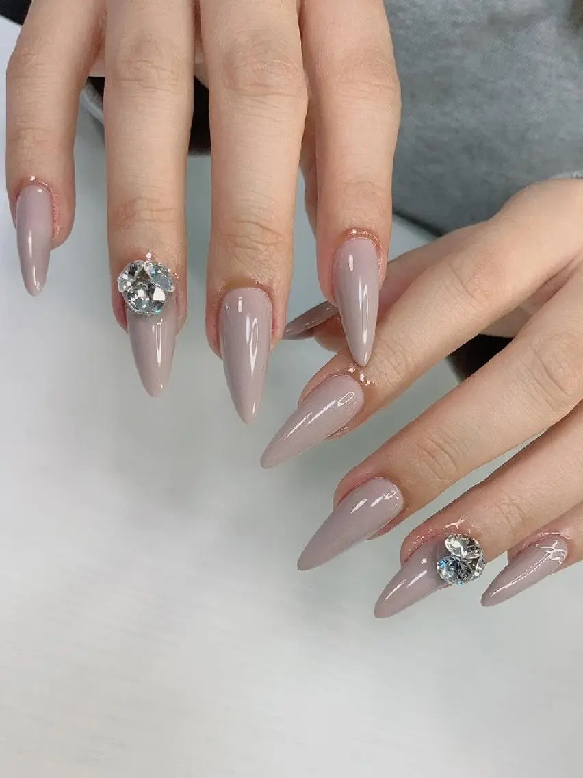 ネイル ワンカラーネイル スカルプネイル ･:*+.✳︎˚✧₊ MAKI NAILのネイルデザイン