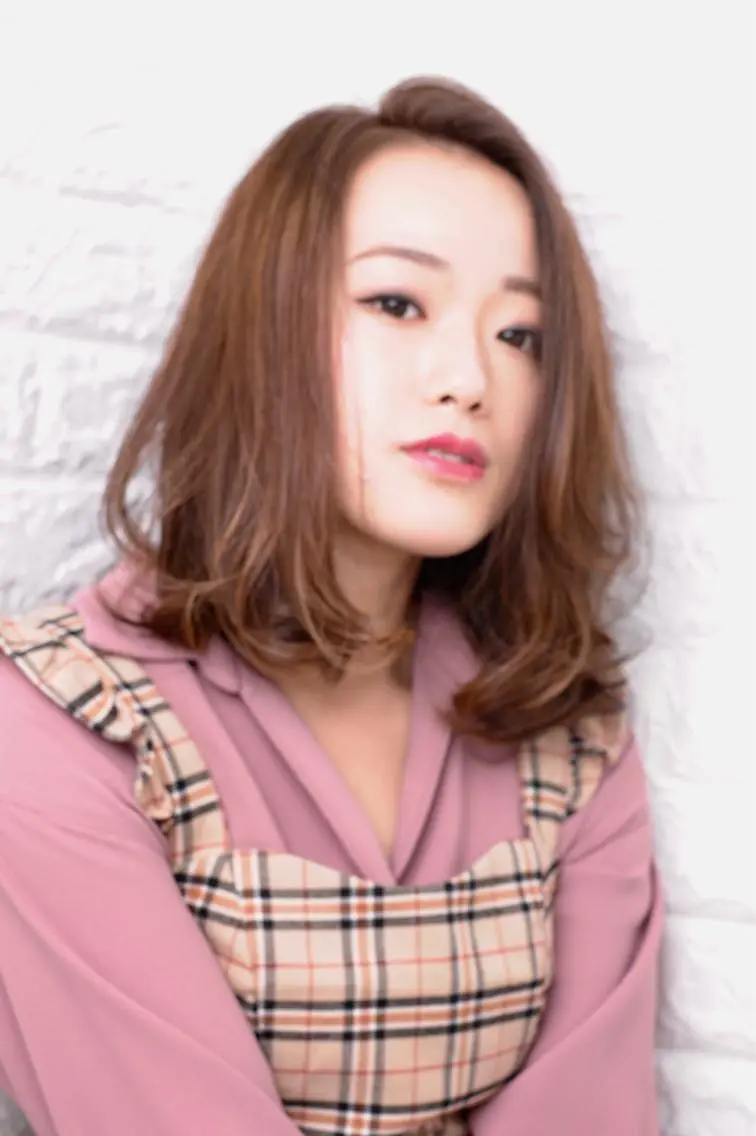 ミディアム カラー 個室で似合わせ好印象 🧡外山弥千代のヘアスタイル