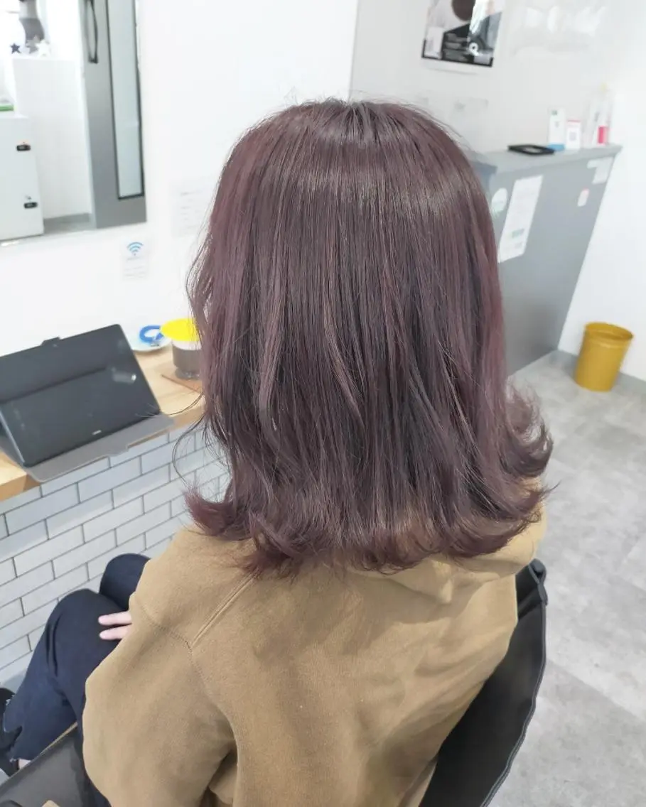 ミディアム カラー アッシュ ピンクカラー ピンクアッシュ RU RIのヘアスタイル