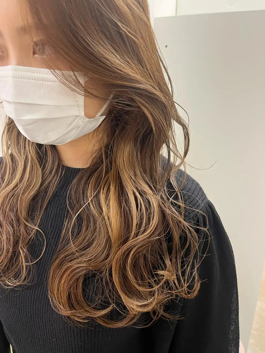 ロング 松本 聖のヘアスタイル