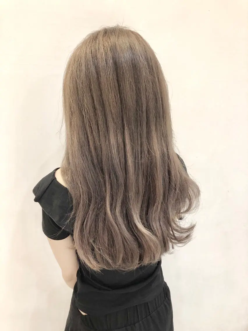 ロング カラー カット ヘアカラー エクステ シールエクステ×美髪 改善/ヨシモトカンジのヘアスタイル