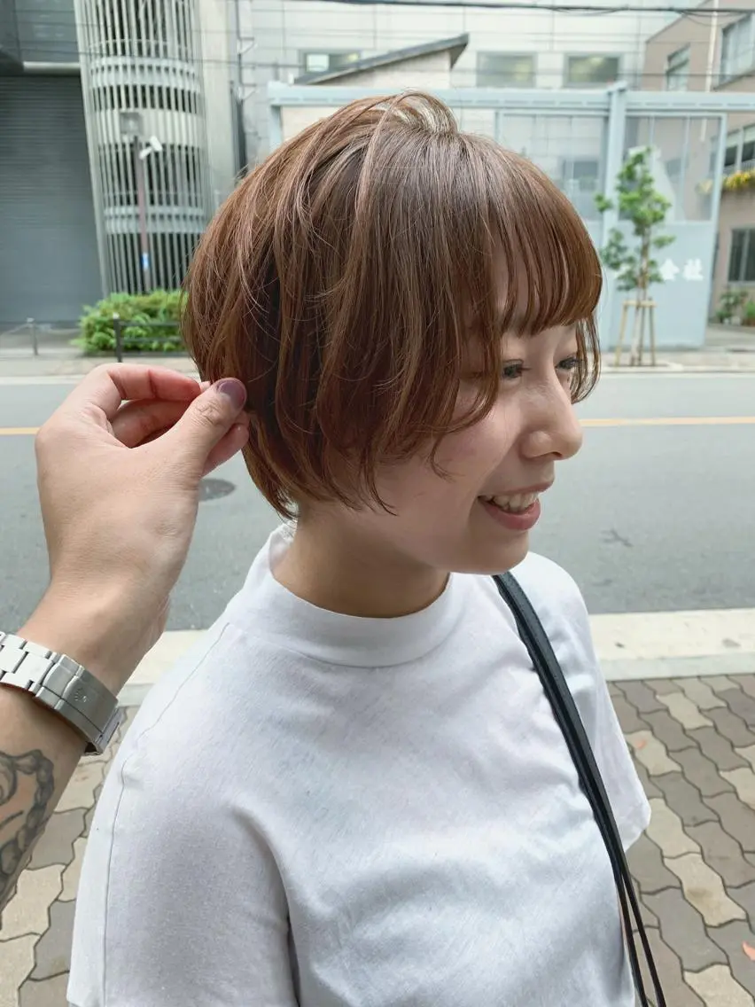 ショート カラー 韓国レイヤー/艶髪 WATSUKIのヘアスタイル