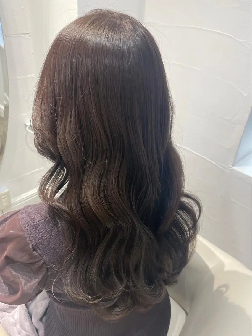 ロング カラー ブラウンカラー ラベンダーカラー . AYUKAのヘアスタイル