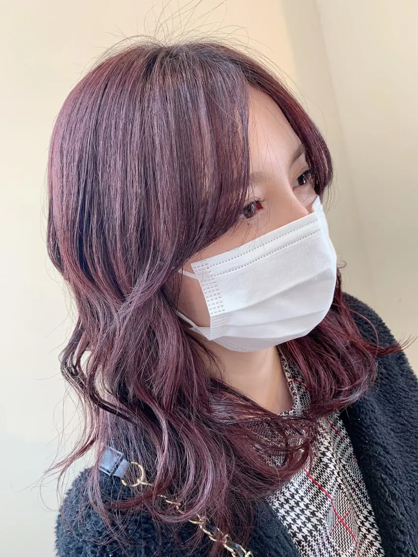 ミディアム カラー 保野加/トレンドボブ 透明感爆発カラーのヘアスタイル