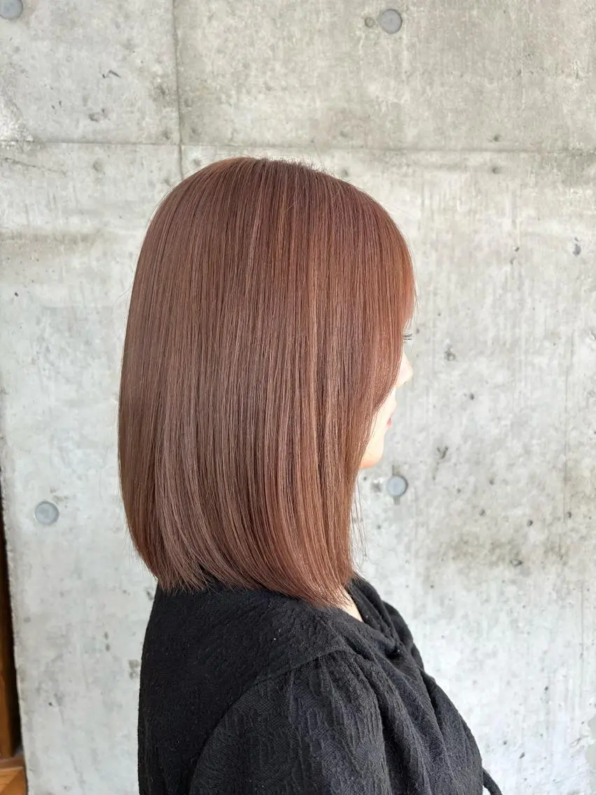 セミロング カラー 🌷横浜/レイヤー /艶カラー🌷のヘアスタイル