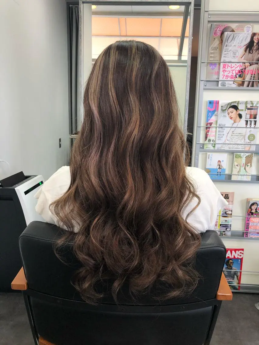 セミロング カラー ヘアアレンジ ヘアカラー トリートメント 大塚 貴之のヘアスタイル