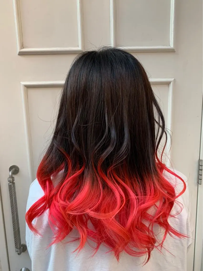 セミロング カラー レッドカラー 🫟Blanco🫟 Color&Careのヘアスタイル