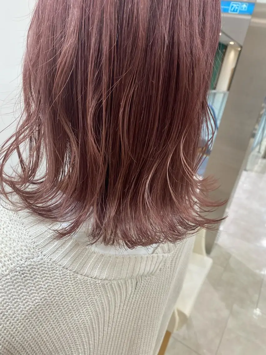 ショート カラー ピンクカラー カット ヘアカラー トリートメント ヘアセット ハイトーン/ウルフ /レイヤー/坂野幸伸のヘアスタイル
