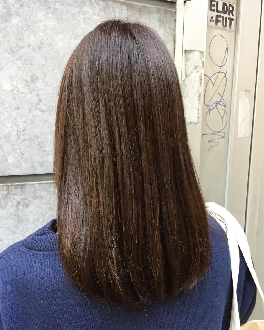 セミロング カラー ベージュカラー カット ヘアカラー トリートメント miki 🦎のヘアスタイル