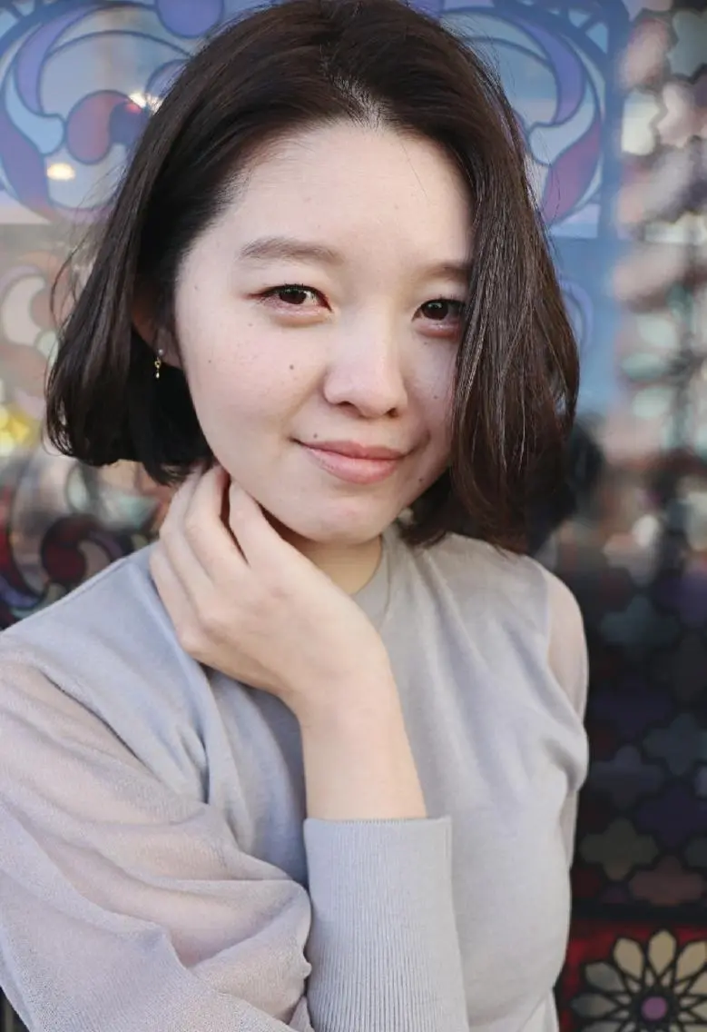 ショート カラー グレージュ 徳永 博志のヘアスタイル
