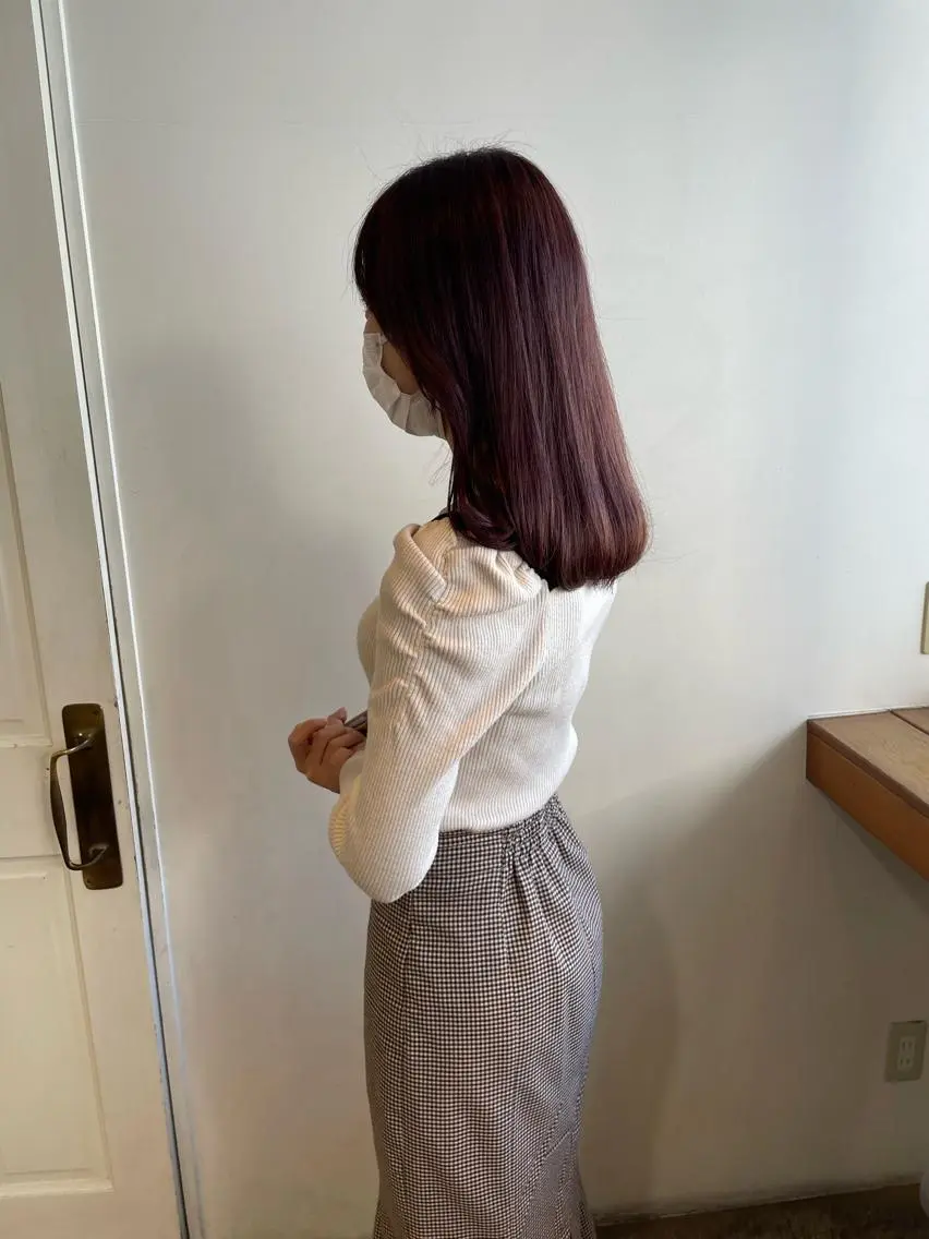 ミディアム カラー ラベンダーカラー ピンクカラー ピンクラベンダー ヘアカラー トリートメント MIOベージュカラー 柔らかいカラーのヘアスタイル