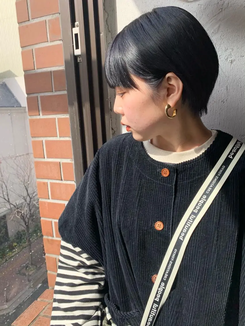 ショート カラー ブルーカラー ブルージュ ショートヘア カット ヘアカラー トリートメント シノザキ/薬院/ボブ /ショート/髪質改善のヘアスタイル