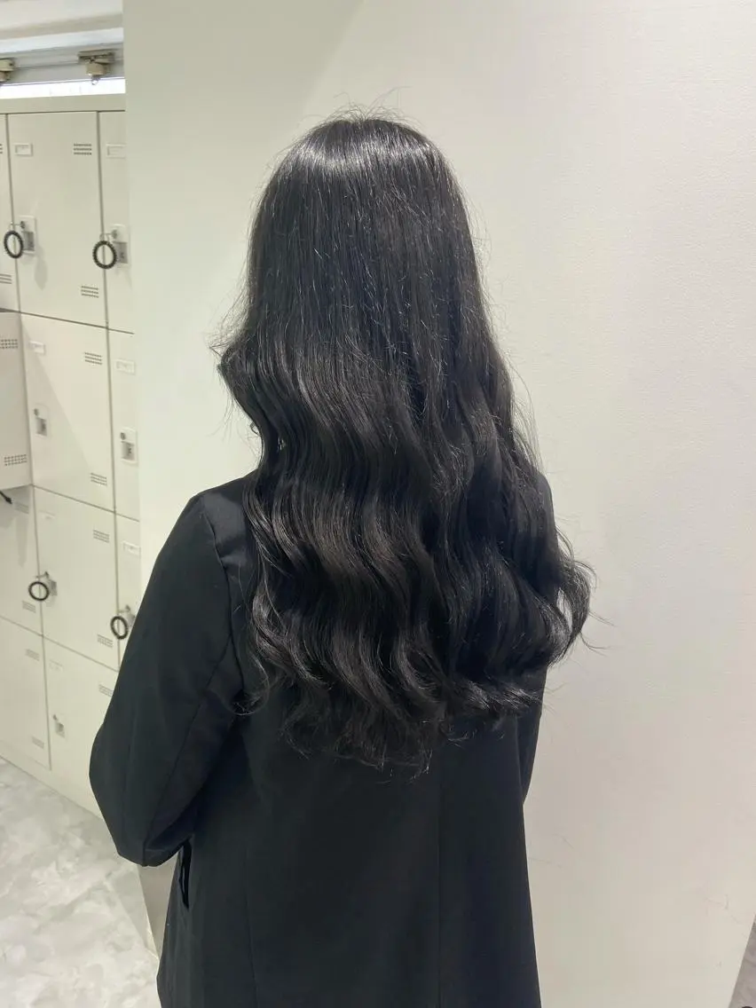 ロング カラー パーマ ヘアアレンジ メンズ キッズ ネイル マツエク・マツパ 髪質改善 スパイキー/フェザー /波巻き/かいとのヘアスタイル