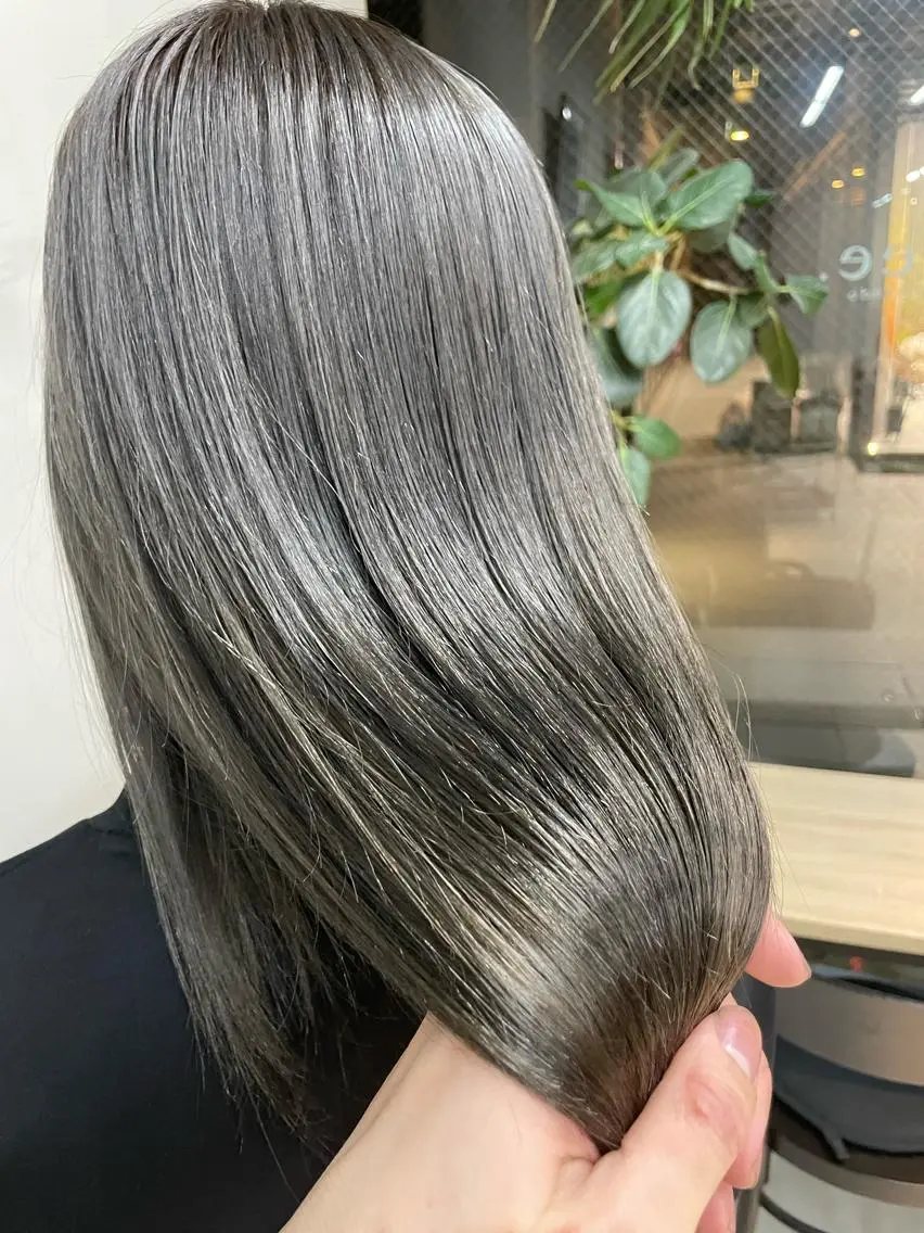 ロング カラー ベージュカラー オリーブベージュ ボブ/ショート /パーマ/shinのヘアスタイル
