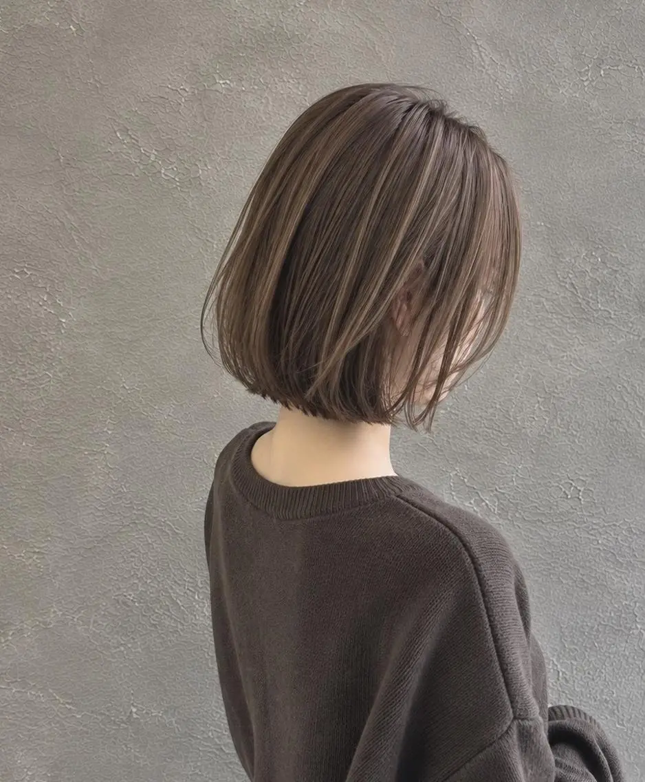 ショート カラー 脇田 麗乃のヘアスタイル