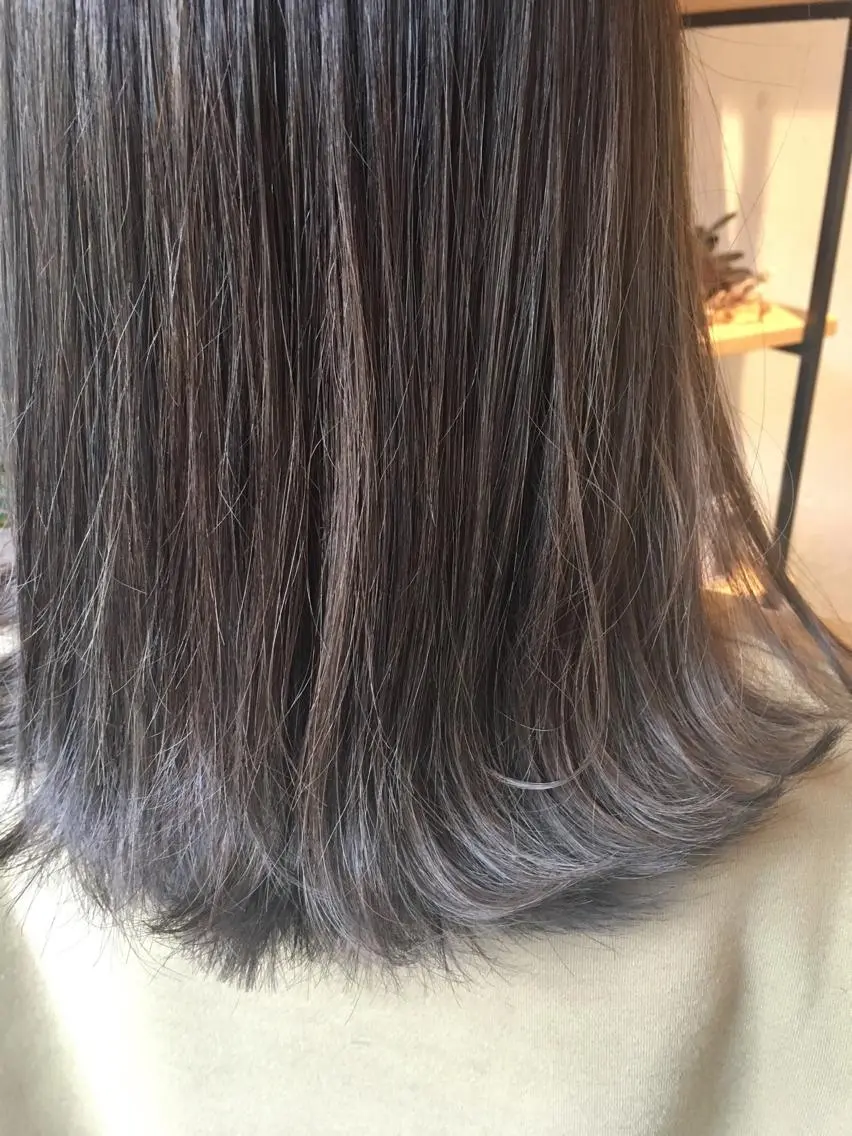 ミディアム カラー 透明感カラー グレージュ ハイライトカラー イルミナカラー ハイライト カット ヘアカラー トリートメント レイヤー/大人メンズ パーマ🌀 平島拓也のヘアスタイル