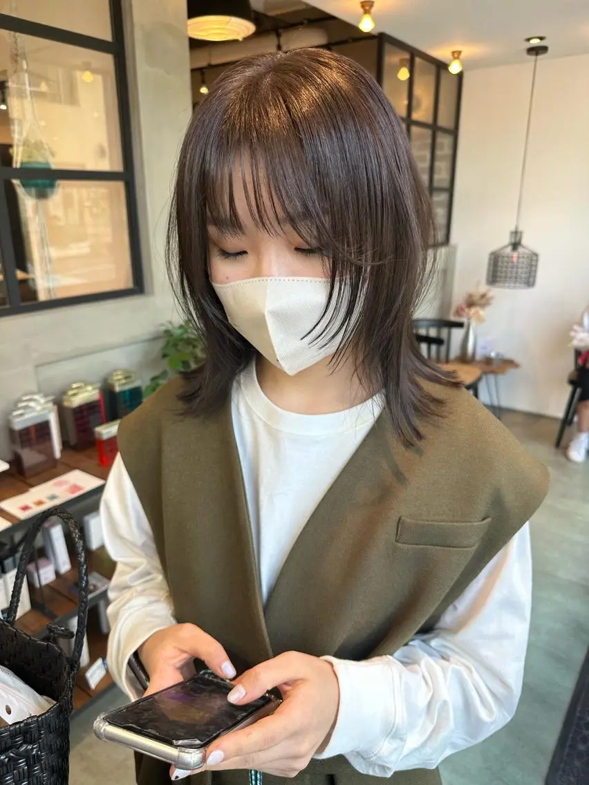 ミディアム カット ヘアカラー 大内田 凌馬のヘアスタイル