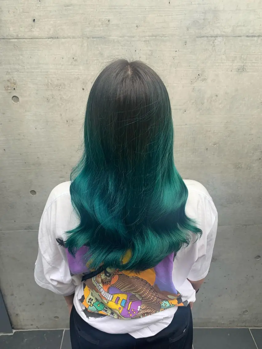 ロング カラー 色落ちまでキレイに！ ！女性サロンのヘアスタイル