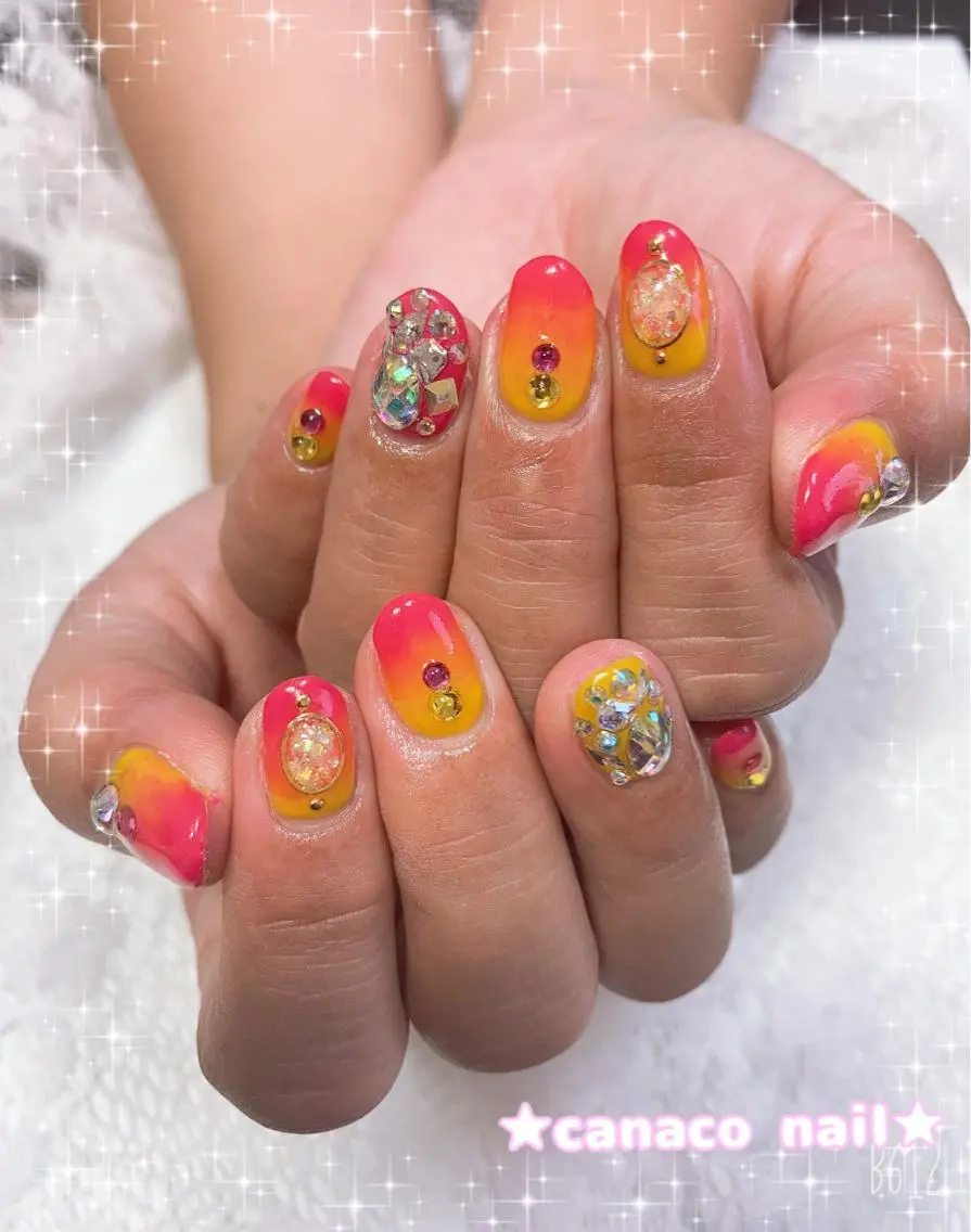 ネイル グラデーション ハンドネイル ハンドケア ベテランネイル cnc  nailのネイルデザイン