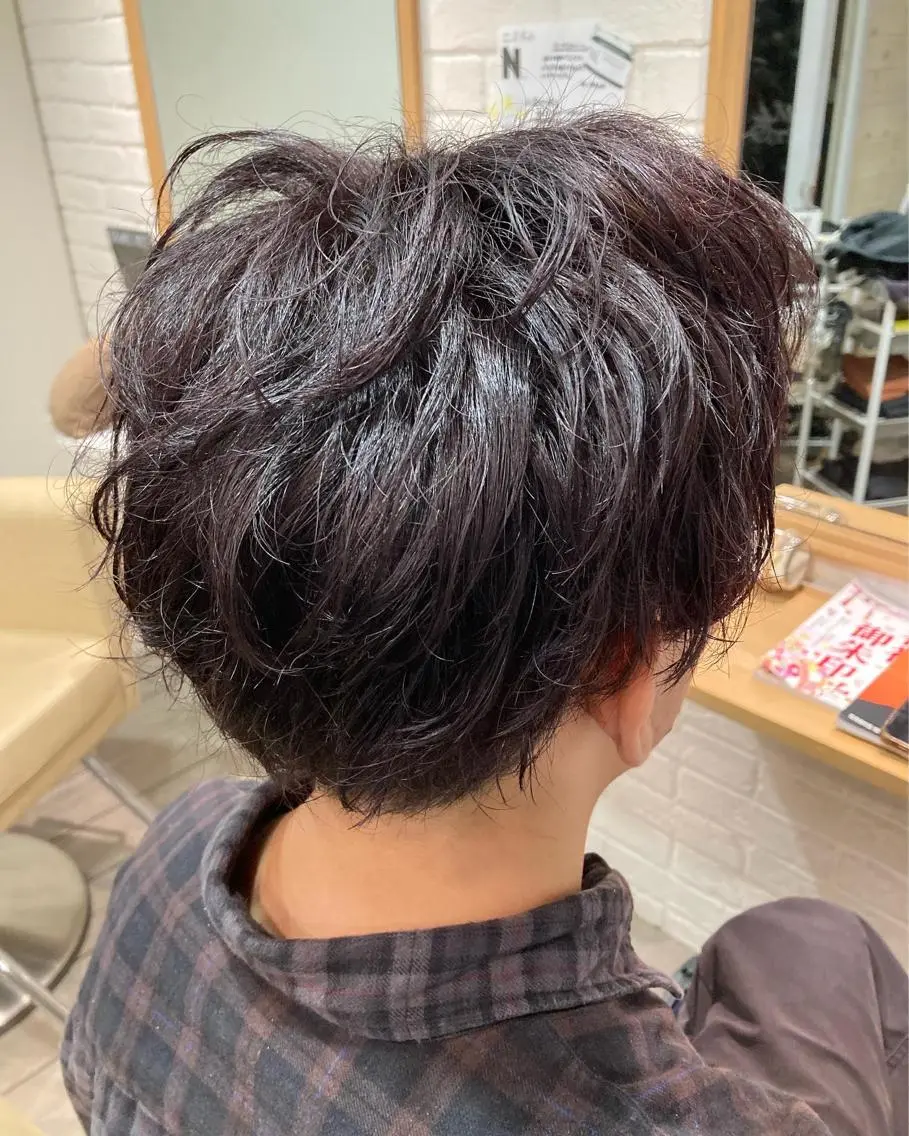 ショート パープルカラー 🦋きょういち 🦋のヘアスタイル