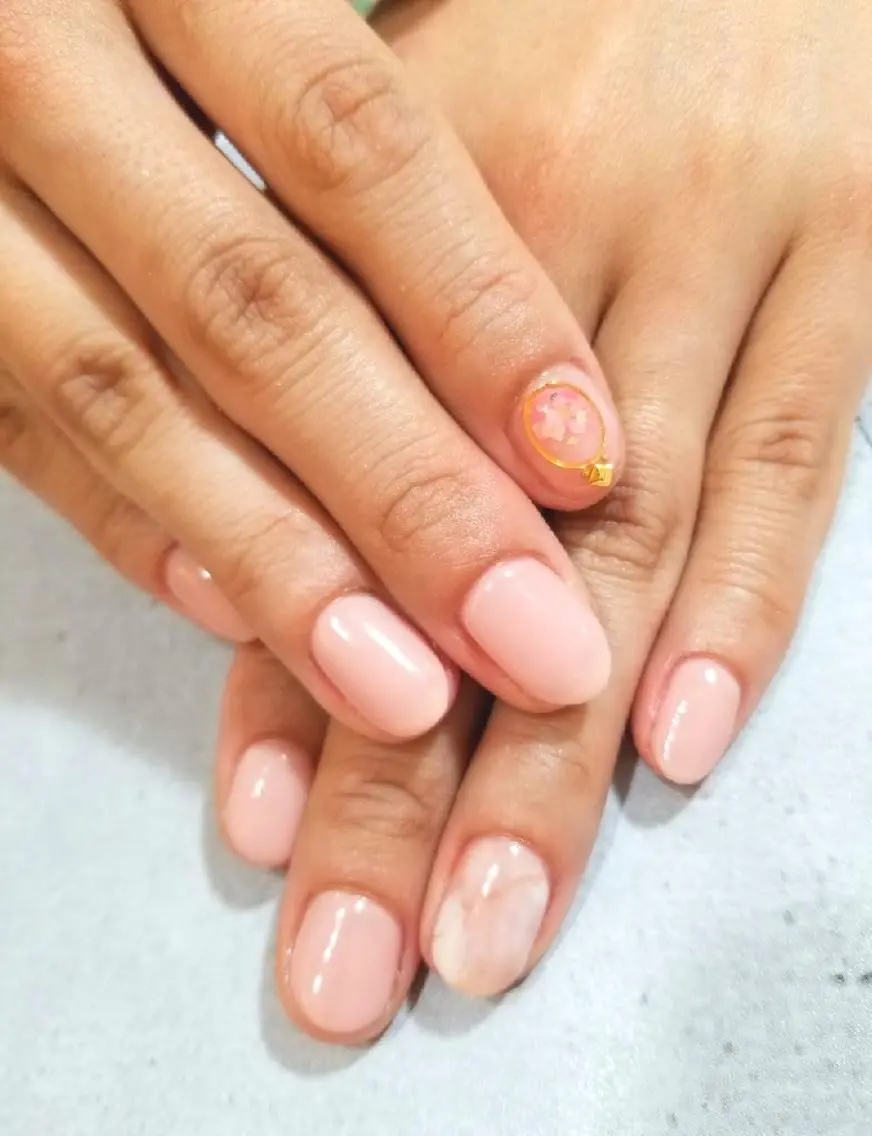 ネイル アートネイル ワンカラーネイル nijiiro🌈 サトウのネイルデザイン