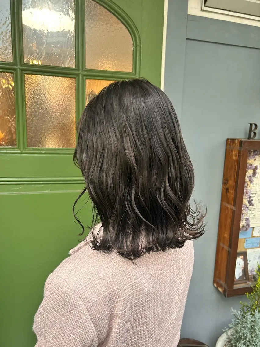 ミディアム カラー グレージュ ヘアカラー トリートメント 清水千優/パーマ/ メンズパーマのヘアスタイル