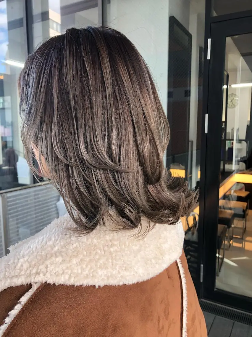 ミディアム カラー カット ヘアカラー トリートメント 八谷 将平のヘアスタイル