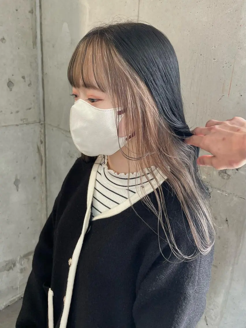 ロング カラー ミストバング フェイスフレーミング ヘアカラー SHOTO ハイトー ン/ブロンドカラーのヘアスタイル