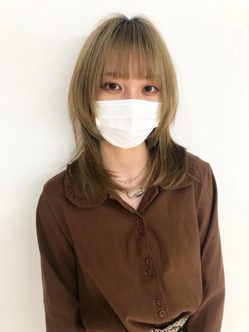 セミロング カット やまぎし ひろきのヘアスタイル