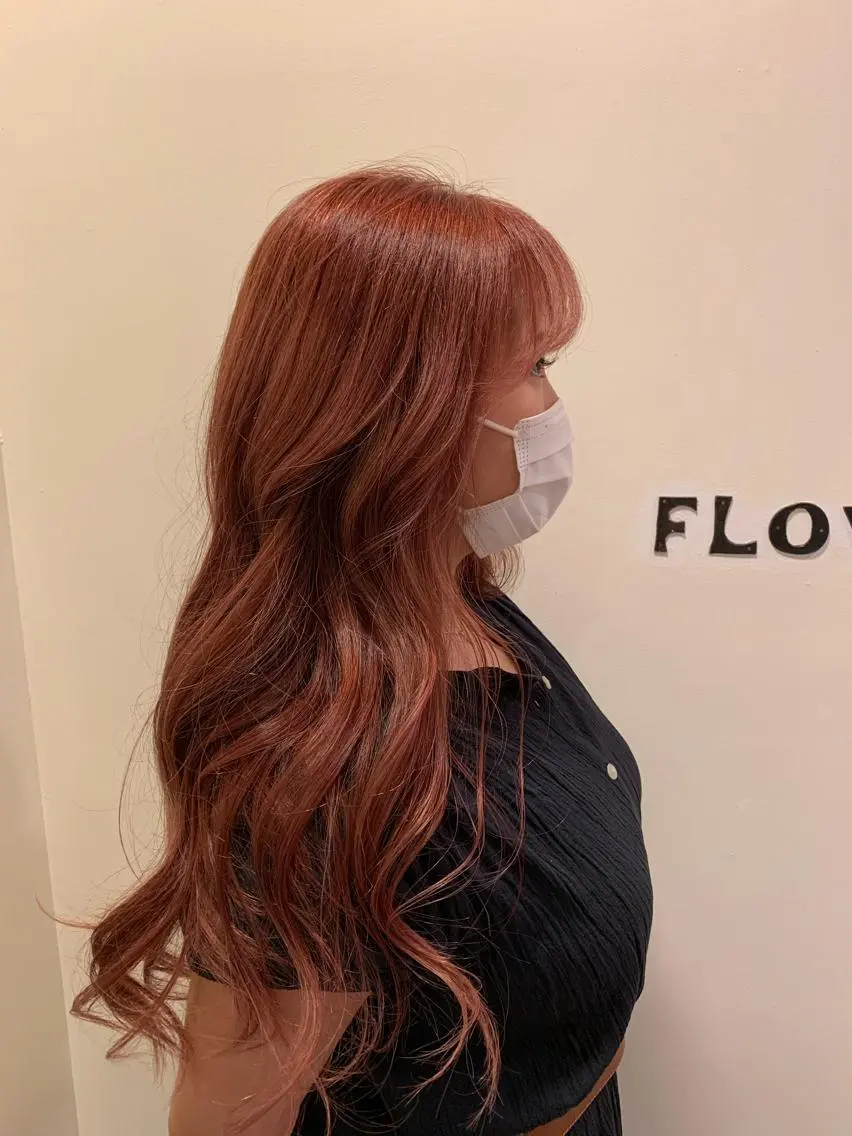 ロング カラー ブリーチ 韓国風カラー ピンクカラー 韓国風ヘア ヘアカラー Shouei  のヘアスタイル