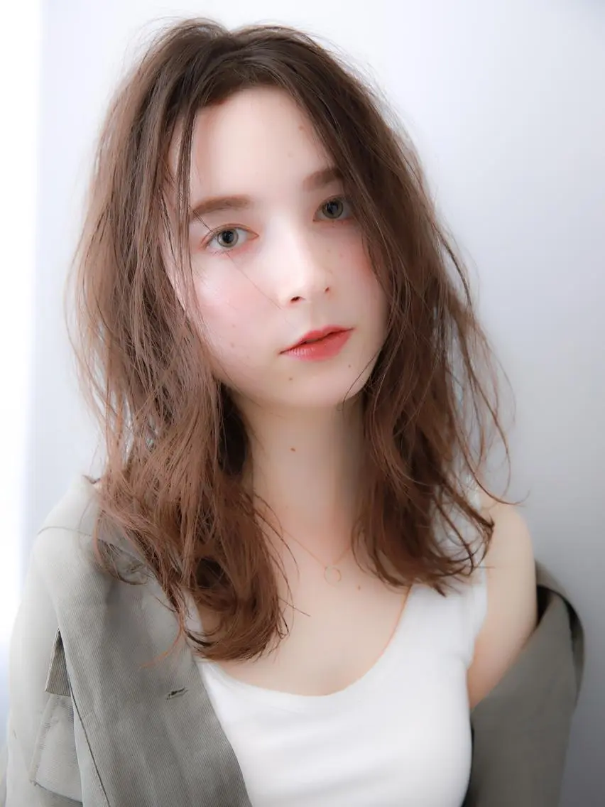 ミディアム カラー パーマ 山下 直人のヘアスタイル