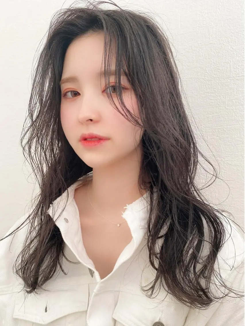 ロング パーマ カット ヘアカラー トリートメント ivybyCIEL 女性専用サロンのヘアスタイル