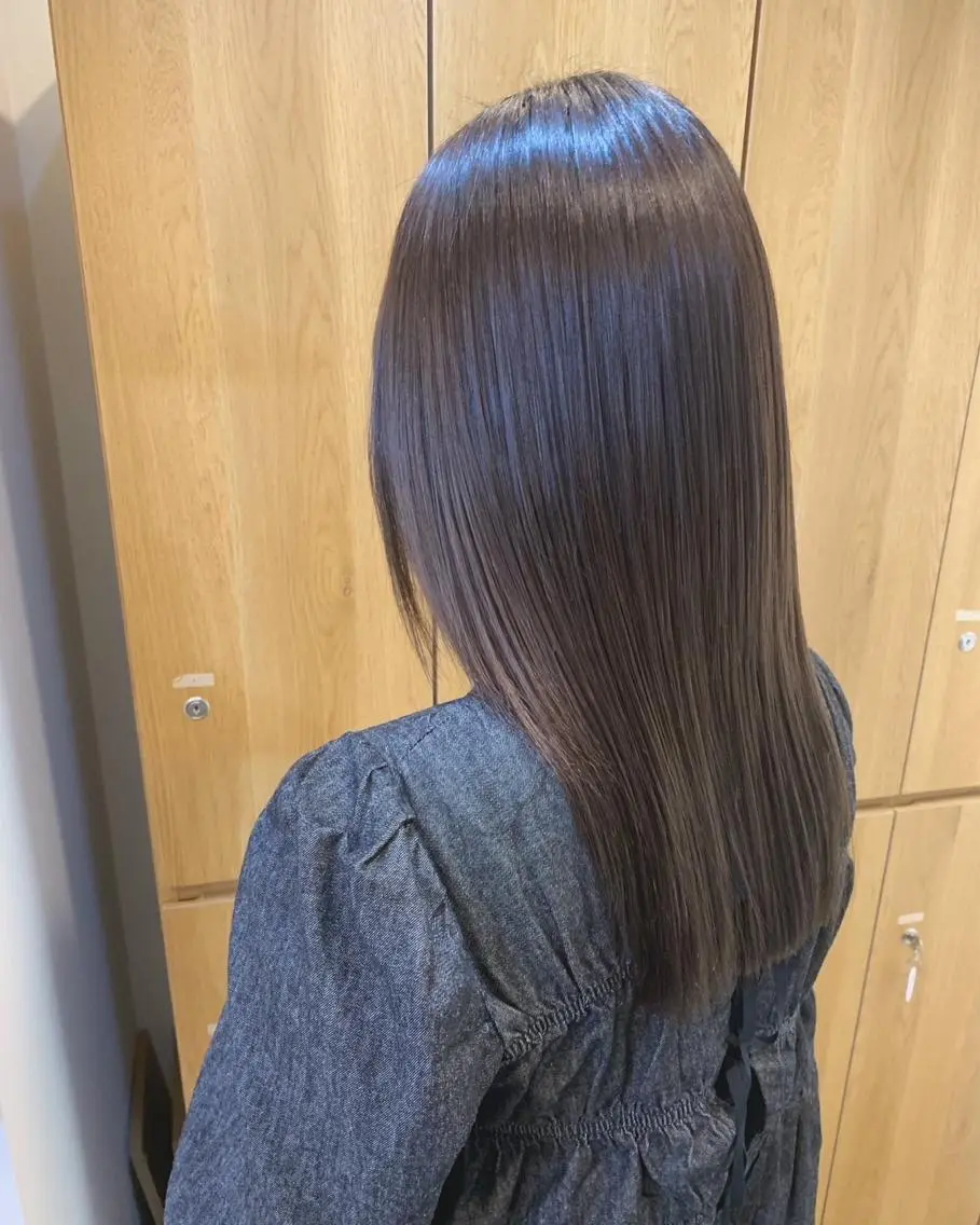 セミロング カラー ブリーチ ケアブリーチ ダブルカラー ハイライトカラー イルミナカラー 神戸ボブ✂️ ioe三宮/田 伸佳のヘアスタイル