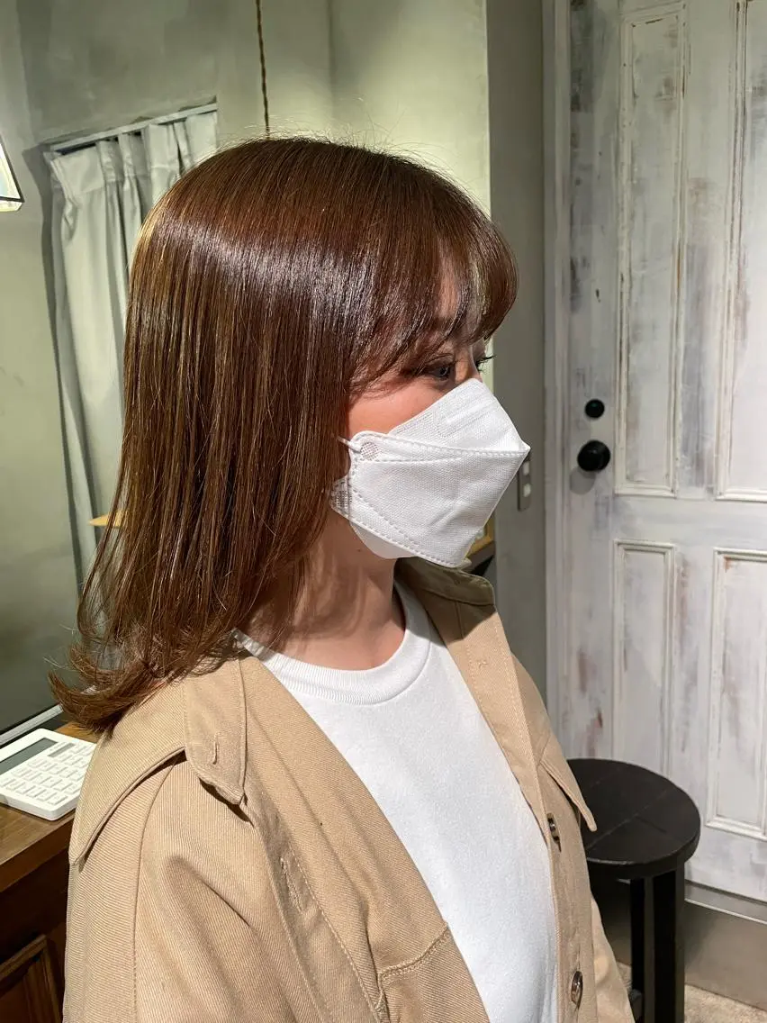 セミロング 中村 彩乃のヘアスタイル