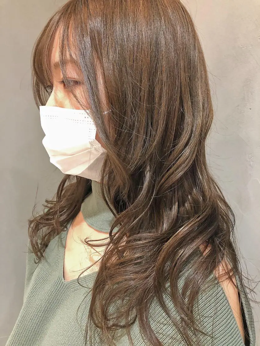 セミロング カラー ヘアカラー ヘッドスパ ヘアセット 圧倒的透明感カラー nana🦕のヘアスタイル