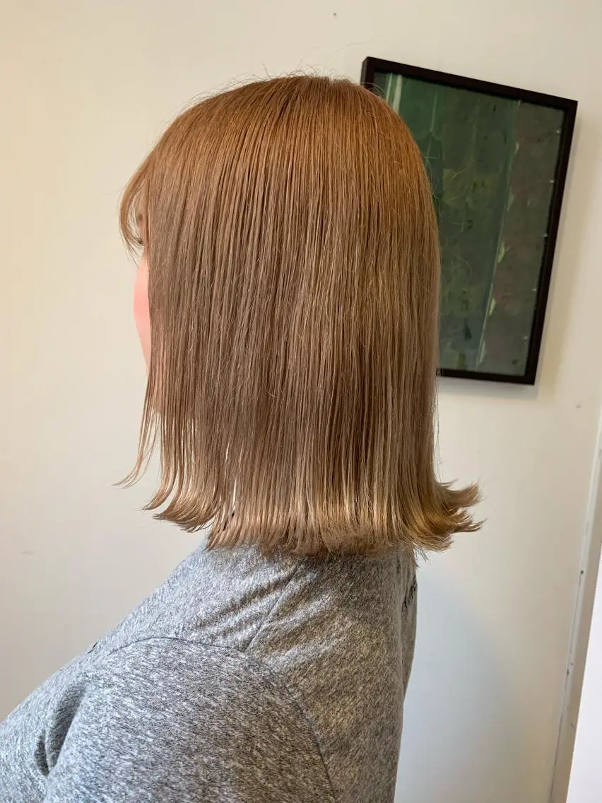 ミディアム 羽エクステ🪽 🤍まき🤍のヘアスタイル