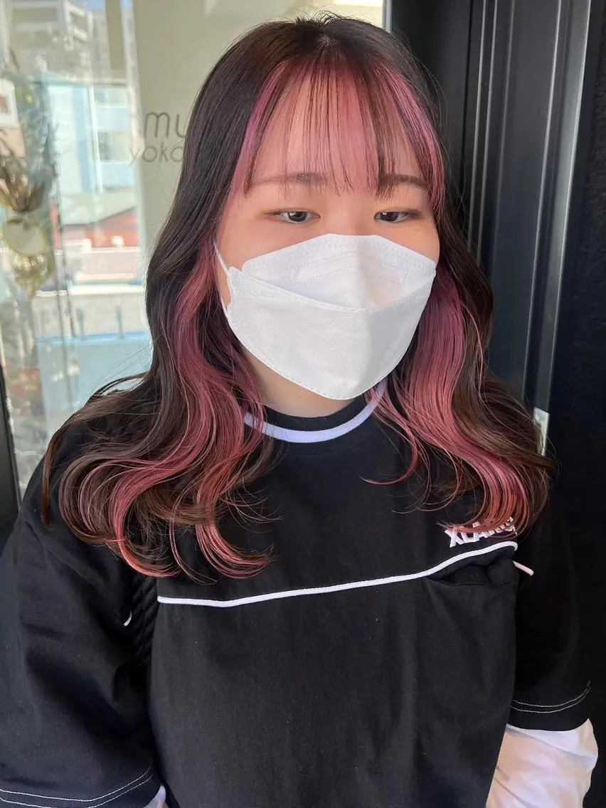 セミロング カラー ハイライトカラー ピンクカラー ハイライト 🎀ブリーチ ハイト ーン ♡Kanon♡のヘアスタイル