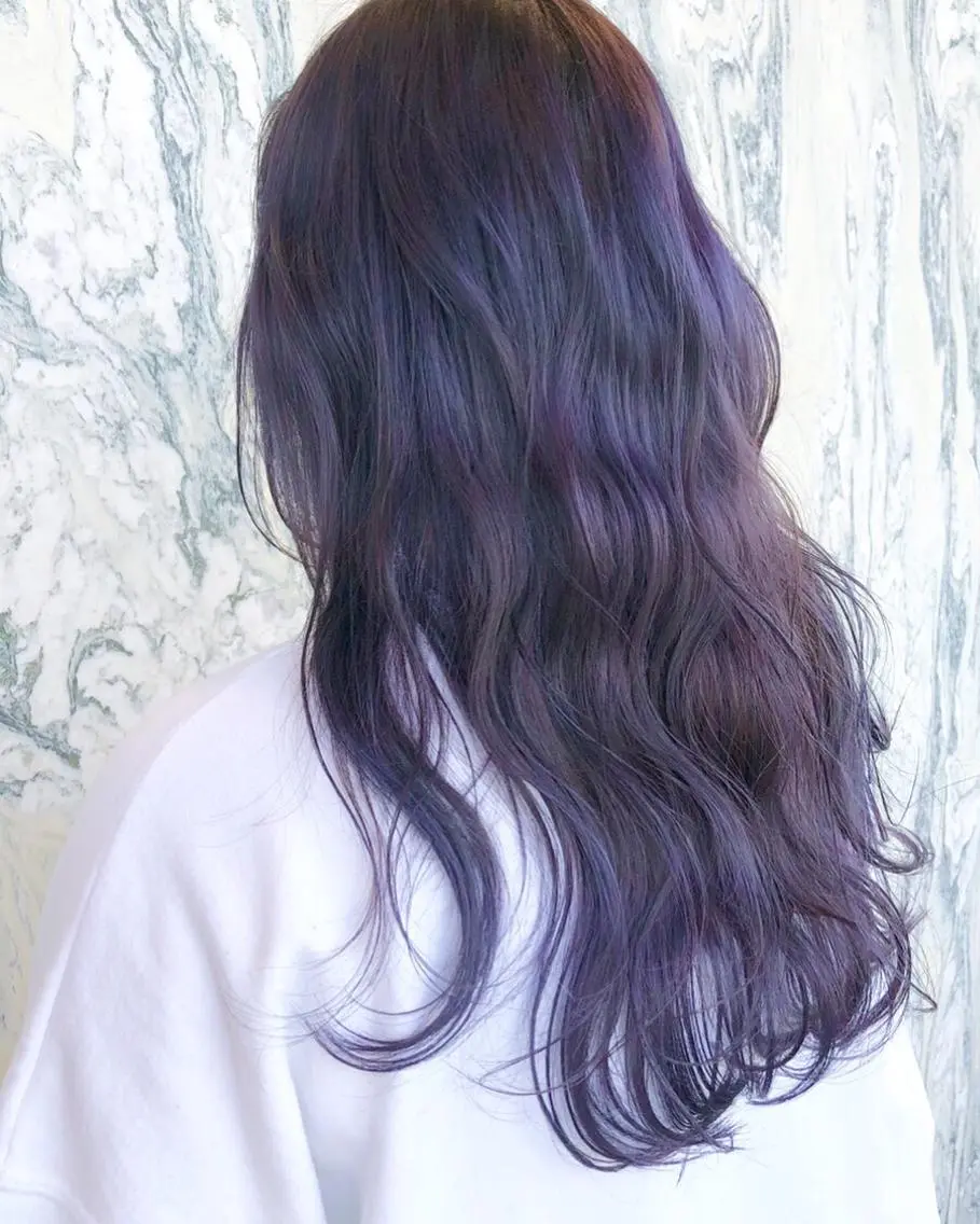 セミロング カラー パープルカラー ヘアカラー トリートメント ニシヤマ コウヘイのヘアスタイル
