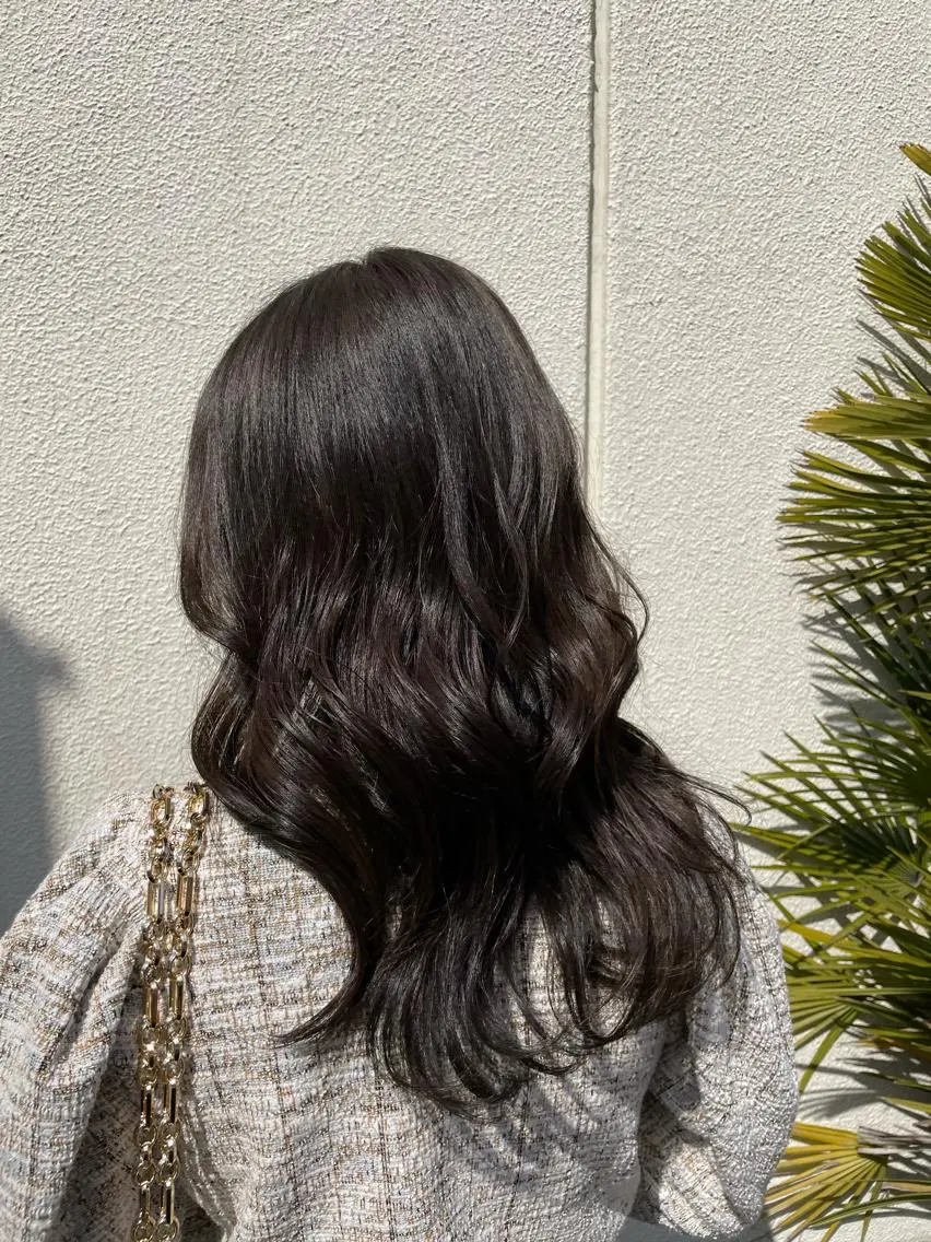 セミロング カラー Merlyosaka 早川未来のヘアスタイル