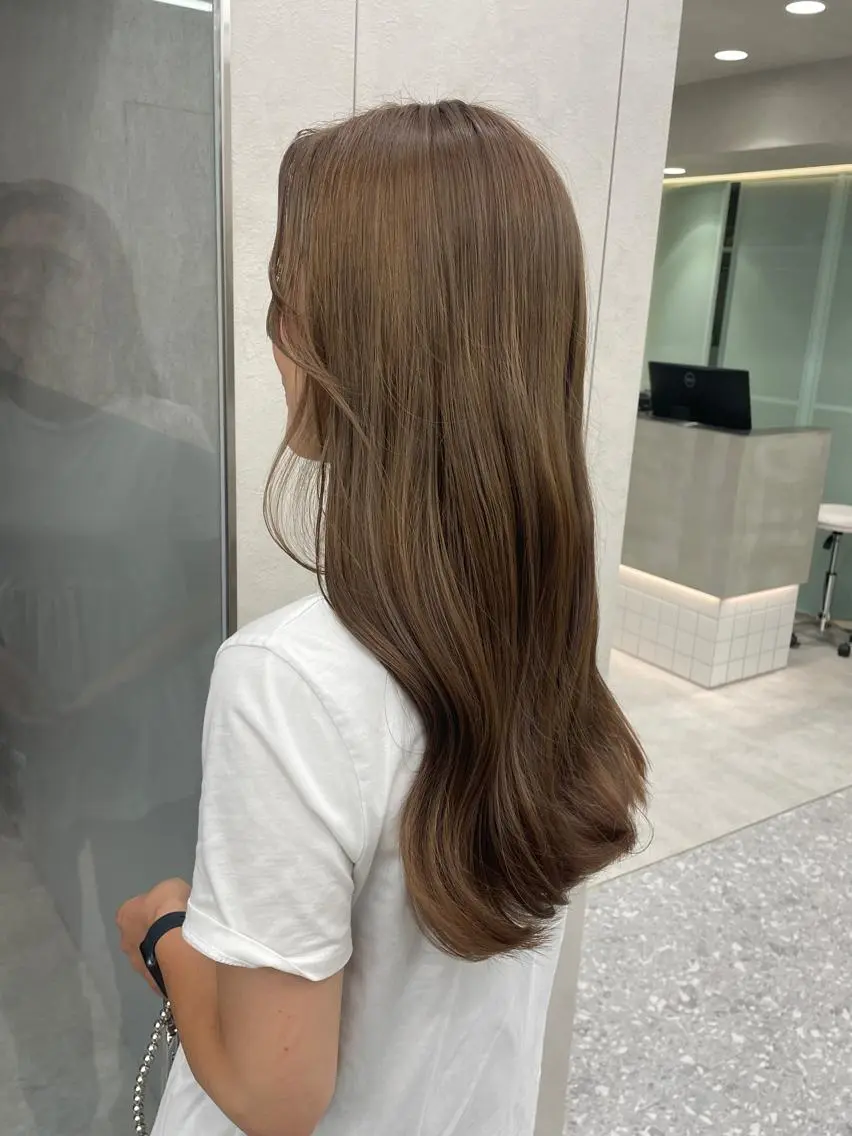 カラー ヘアカラー トリートメント ヘッドスパ ヘアセット 韓国ヘア/レイヤー Londエレンのヘアスタイル