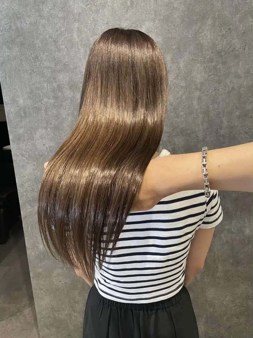 ロング 外国人風カラー ハイライト 髪質改善 似合わせカット トリートメント _WHITE+ 南海難波店のヘアスタイル