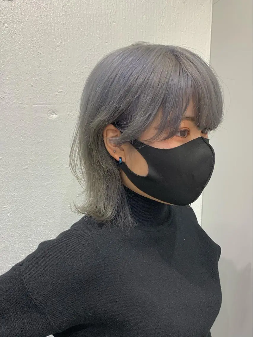 ショート カラー ヘアアレンジ カット ヘアカラー トリートメント ヘアセット 憧れの艶ハイトーンへ 🌙サイダサキのヘアスタイル